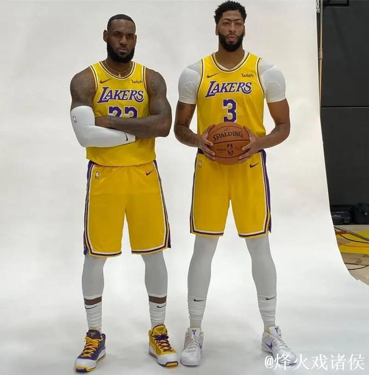 詹姆斯三双浓眉29+16 湖人横扫奇才止11连败