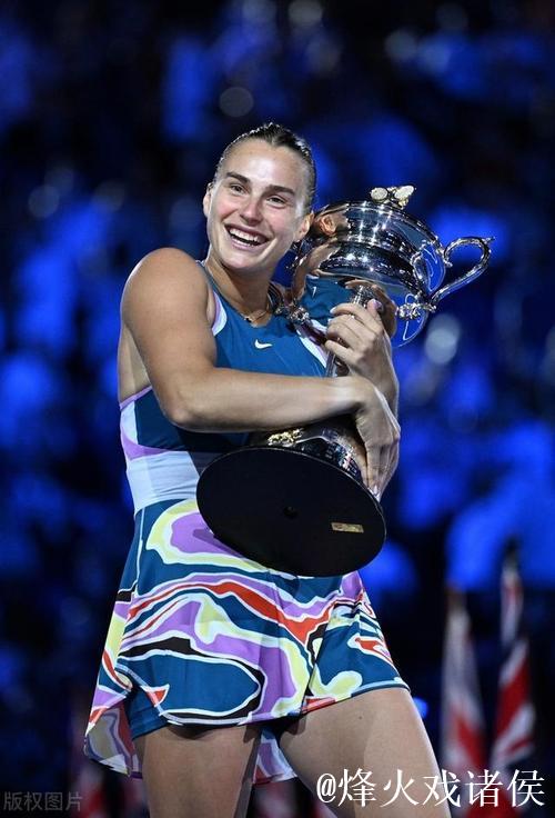 2025 WTA年度最佳球员揭晓 萨巴伦卡摘得桂冠